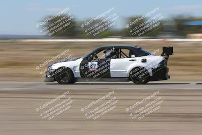 media/Oct-04-2025-OnGrid (Sat) [[44bd565ffa]]/Purple Group/Grapevine/